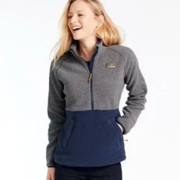 LL Bean Women’s Fleece Pullover Half Zip Navy Gray Sz S - Picture 1 of 5
